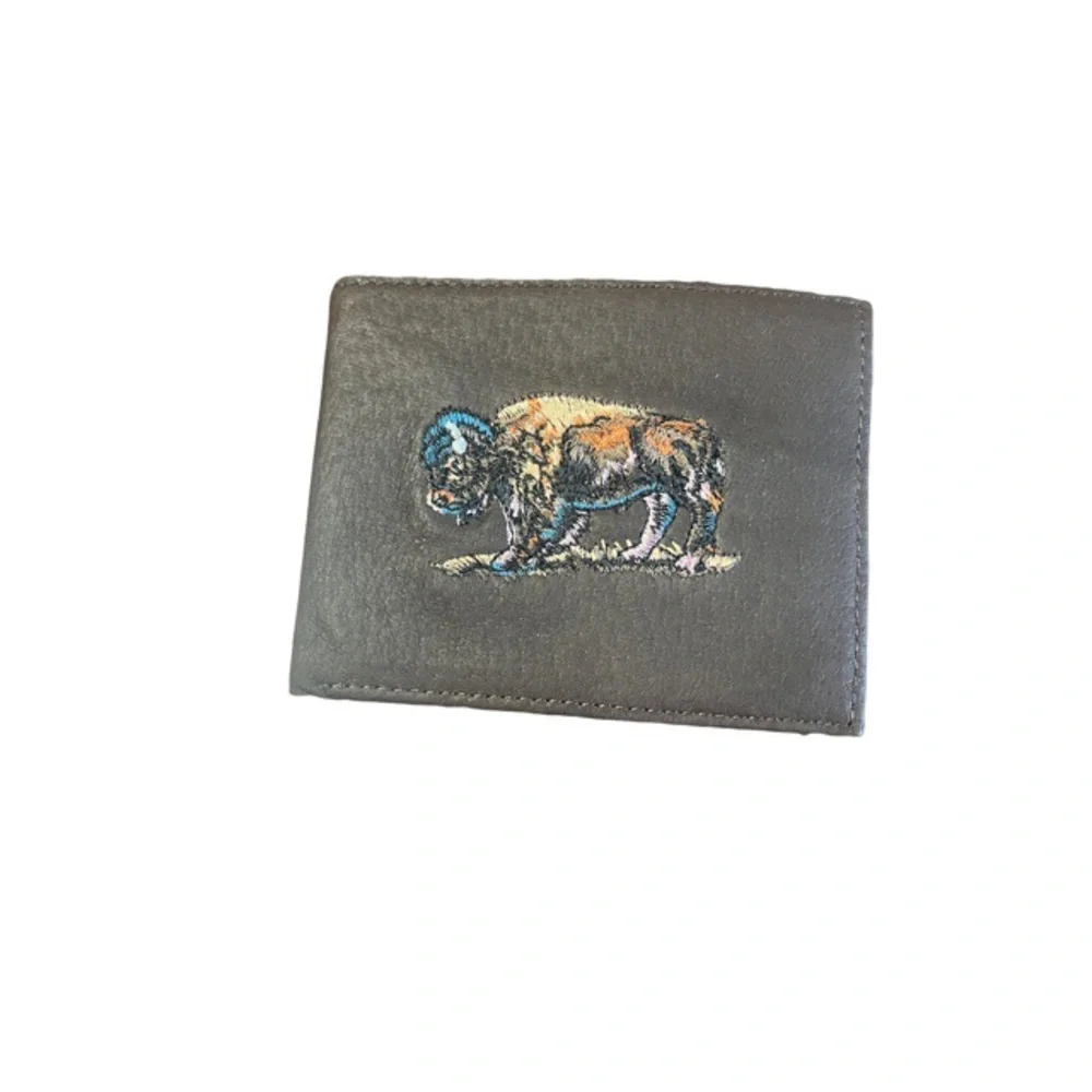 Leather Bifold Embroidered Standing Buffalo Wallet NWT